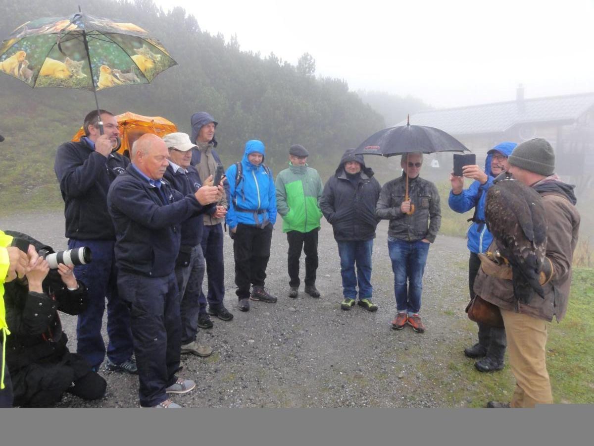 Vereinsreise 2019 Falknerei Galina Malbun
