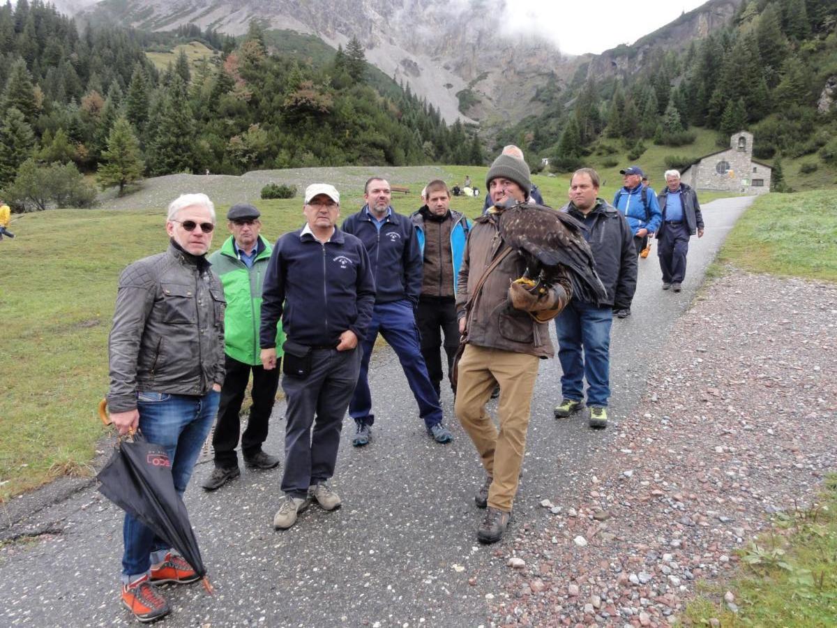 Vereinsreise 2019 Falknerei Galina Malbun